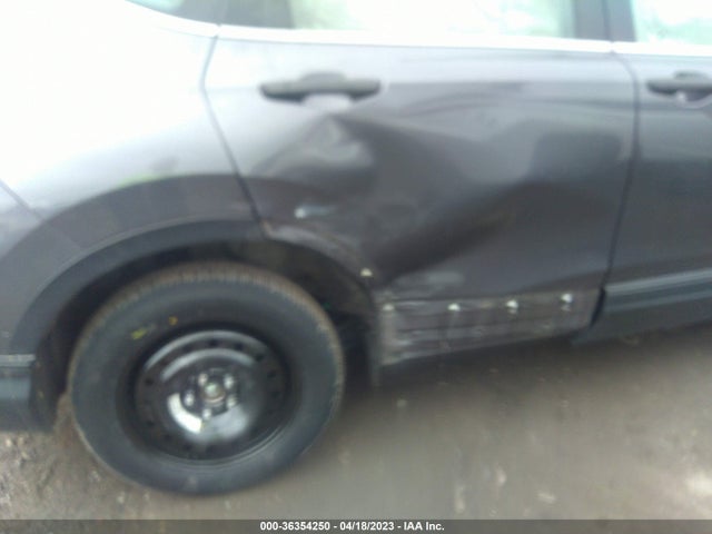 Honda CR-V LX 2017 2HKRW6H3XHH211003 Image 6