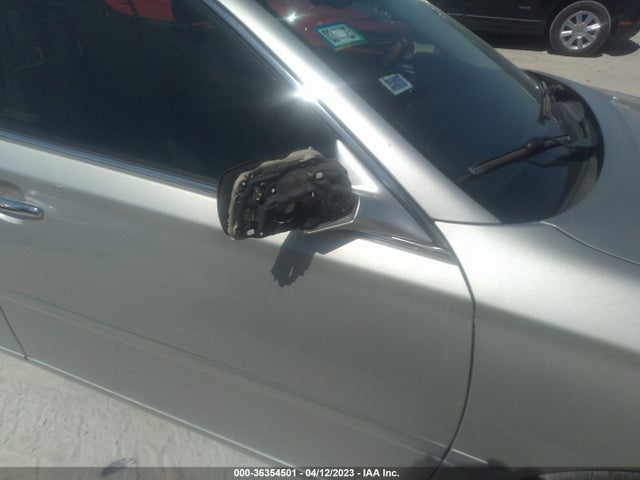 2004 LEXUS ES 330 VIN: JTHBA30GX45011146