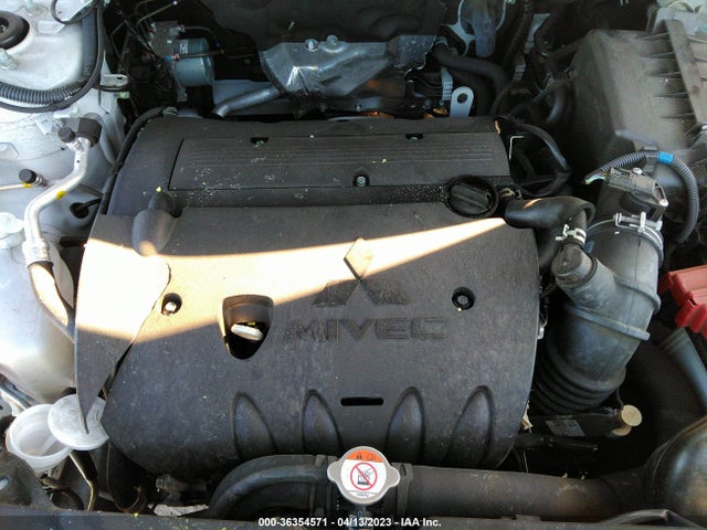 JA4ARUAU0MU032233 Mitsubishi Outlander Sport Es/se/le/be