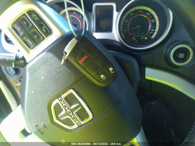 3C4PDCAB9JT208791 Dodge JOURNEY SE