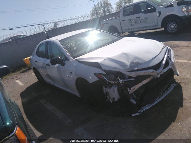 2020 4T1G11AK3LU957927 main image