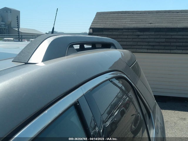 2011 CHEVROLET EQUINOX LT W/1LT VIN: 2CNALDEC3B6389633