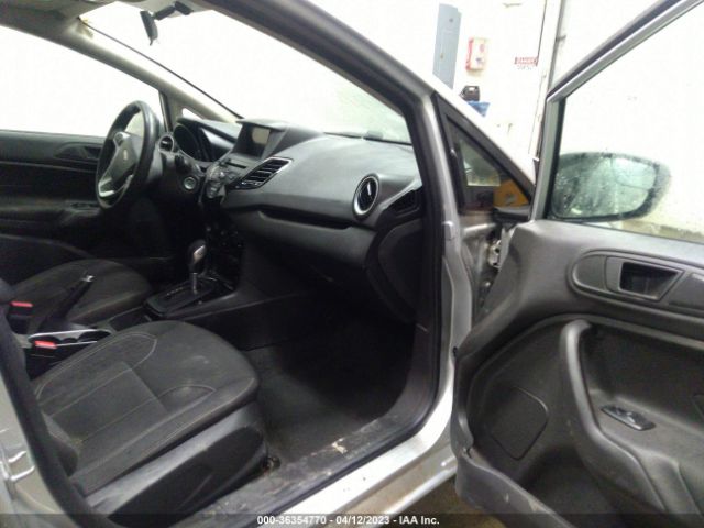 3FADP4BJ3JM129512 Ford FIESTA SE
