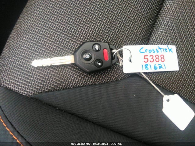 JF2GTAPC7L8233098 Subaru Crosstrek