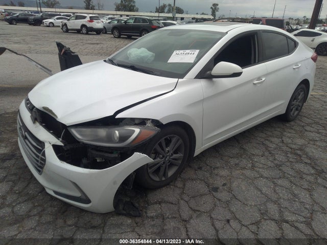 Hyundai Elantra Value Edition 2018 5NPD84LF1JH236517 Image 2
