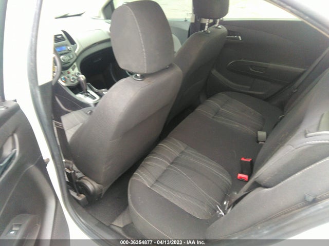 Chevrolet SONIC LT 2014 1G1JC5SHXE4170466 Image 10