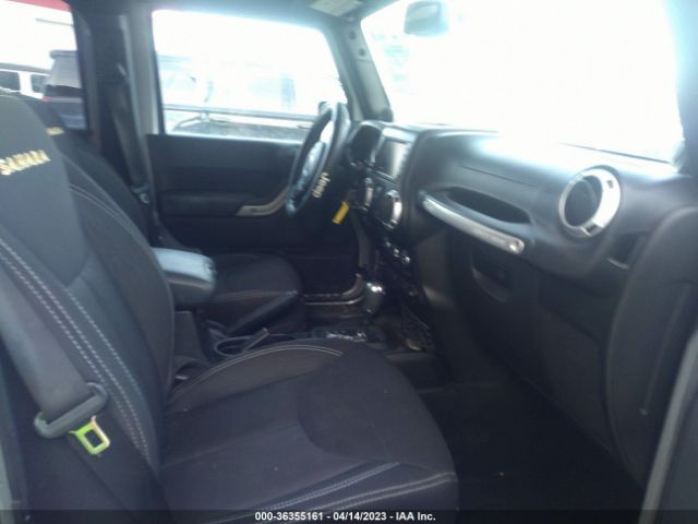 1C4HJWEG2EL287162 Jeep Wrangler Unlimited Sahara