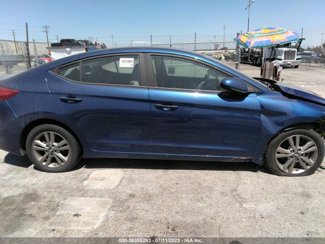 Hyundai ELANTRA SEL 2018 5NPD84LF3JH223042 Image 6