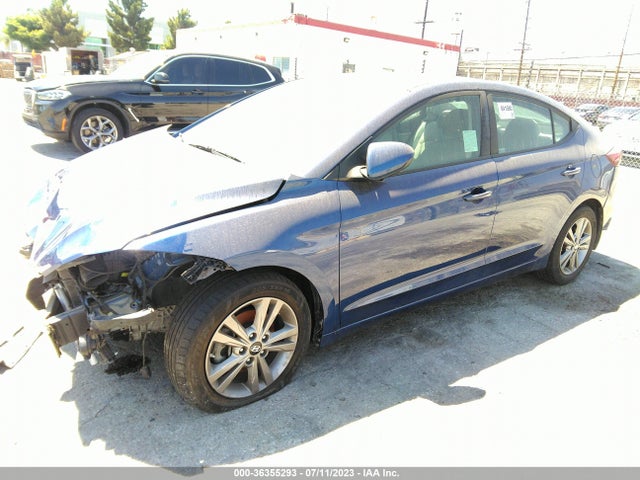 Hyundai ELANTRA SEL 2018 5NPD84LF3JH223042 Image 2