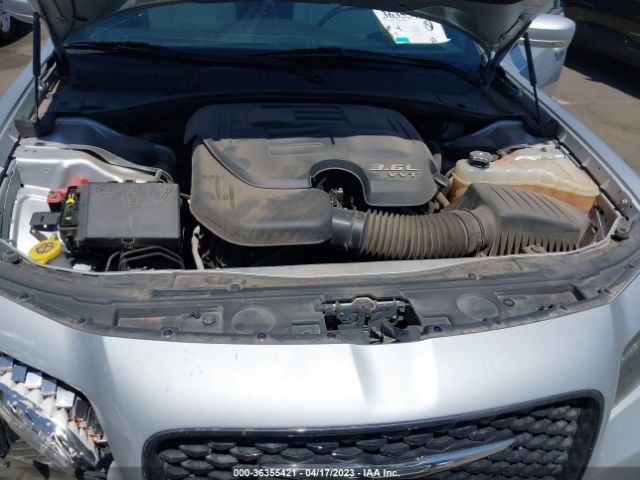2C3CCABG9LH137558 Chrysler 300 300s