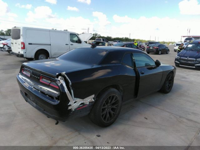 2C3CDZAG1FH739789 Dodge Challenger Sxt