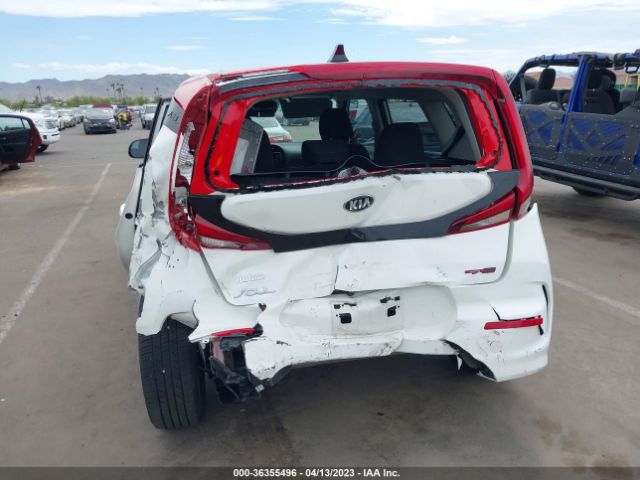 KNDJ63AU9L7009622 KIA Soul Gt-line