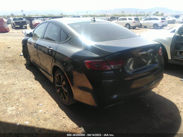 1C3CCCDG0FN636673 Chrysler 200 S