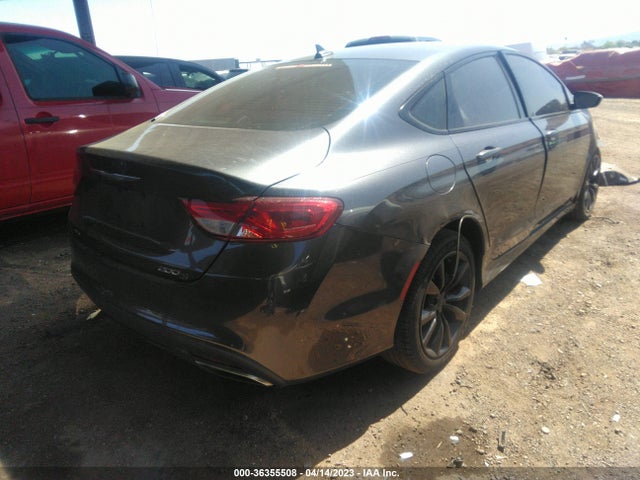 1C3CCCDG0FN636673 Chrysler 200 S