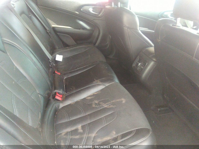 1C3CCCDG0FN636673 Chrysler 200 S