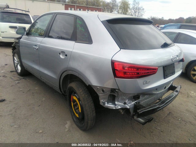 WA1ECCFS0JR011756 Audi Q3 Premium/sport Premium