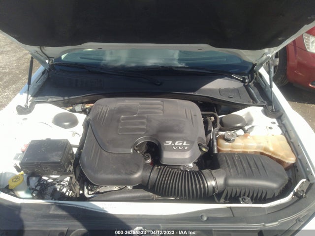 Chrysler 300 Limited 2015 2C3CCAAG6FH796767 Image 10