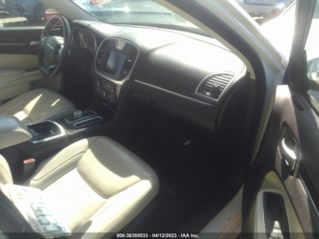 Chrysler 300 Limited 2015 2C3CCAAG6FH796767 Image 5