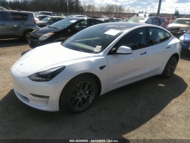 Tesla MODEL 3 2023 5YJ3E1EA9PF517637 Image 2
