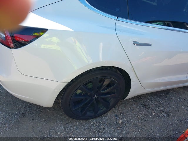 Tesla Model 3 Long Range 2018 5YJ3E1EB0JF134136 Image 7