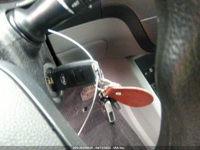 3KPFK4A75JE213333 KIA FORTE LX