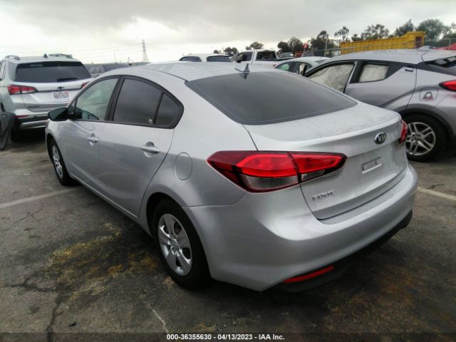 3KPFK4A75JE213333 KIA FORTE LX