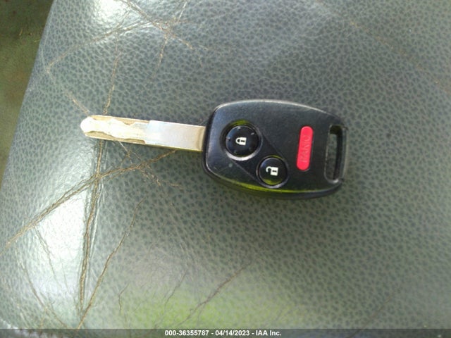 2008 HONDA PILOT EX-L VIN: 5FNYF28738B010193