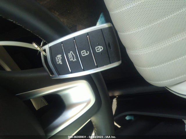 2021 Genesis G70, VIN: KMTG44LA7MU066768