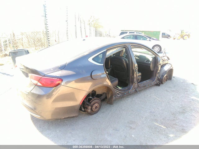 Chrysler 200 C 2015 1C3CCCCB4FN571929 Image 4