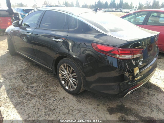 2017 Kia Optima, VIN: 5XXGV4L26HG163315