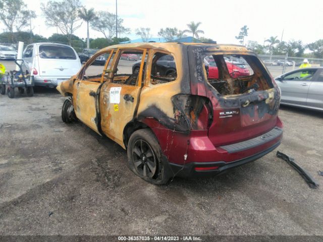 JF2SJAGC1JH599572 Subaru Forester Premium