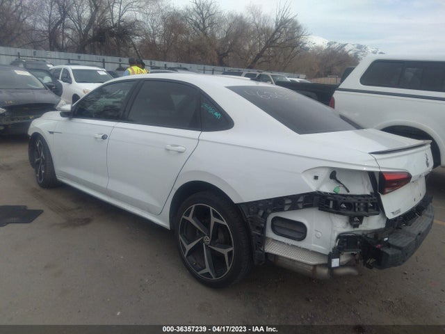 1VWMA7A35LC027386 Volkswagen Passat 2.0t R-line