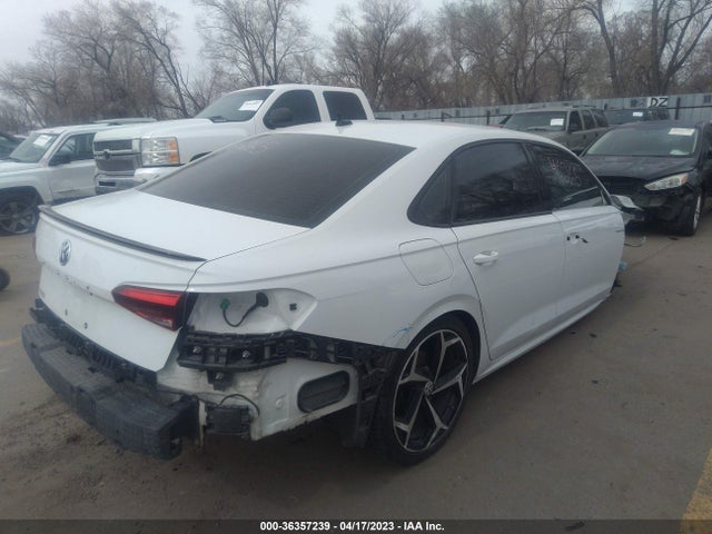 1VWMA7A35LC027386 Volkswagen Passat 2.0t R-line