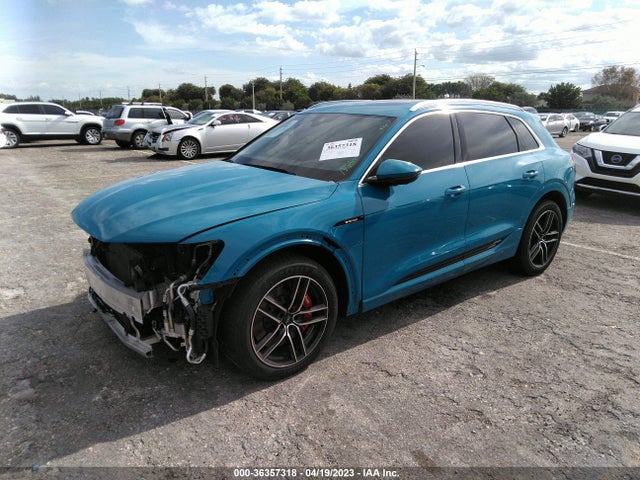 2019 Audi e-tron, VIN: WA1VAAGE7KB007555