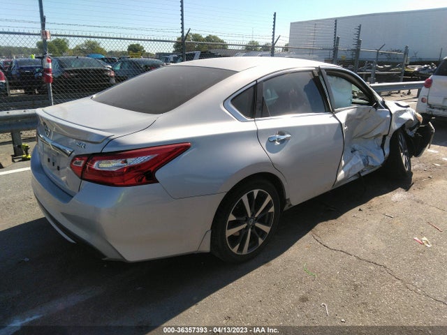 2016 NISSAN ALTIMA 2.5 SR VIN: 1N4AL3AP5GC197903