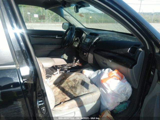 5XYKTCA6XEG464967 KIA SORENTO LX