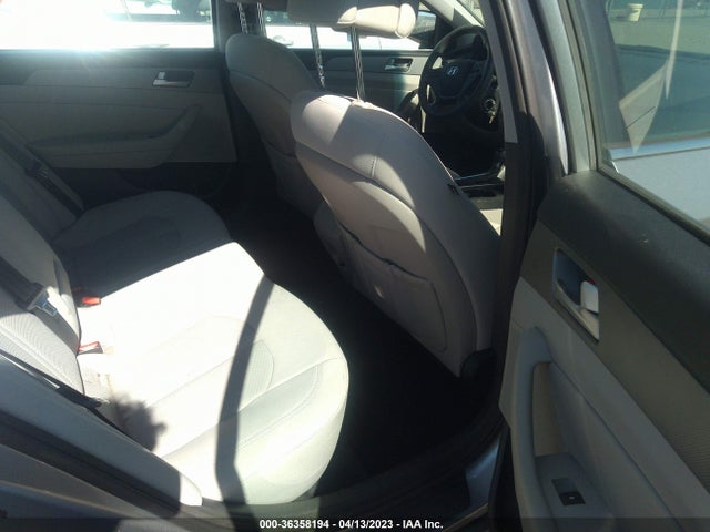 Hyundai Sonata 2.4l Se 2015 5NPE24AF2FH164744 Image 9