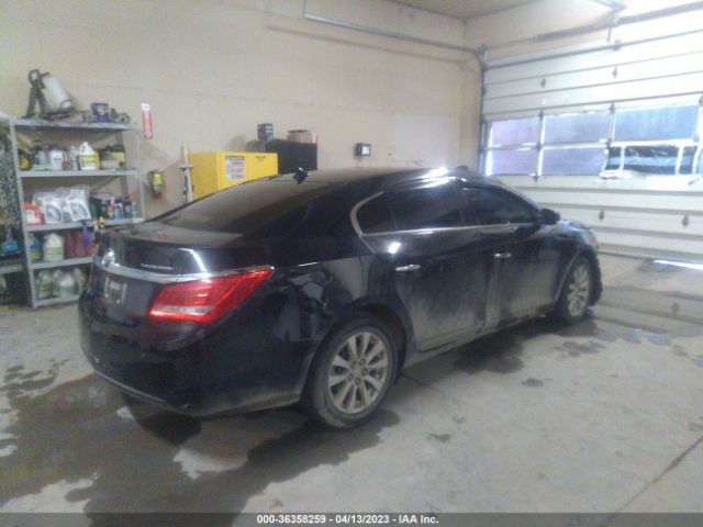 1G4GB5GR7EF303027 Buick Lacrosse Leather