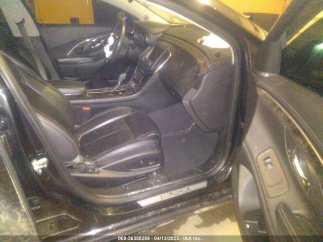 1G4GB5GR7EF303027 Buick Lacrosse Leather