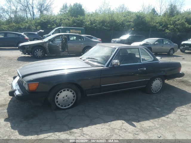 1989 MERCEDES-BENZ 560 SL VIN: WDBBA48D8KA099909