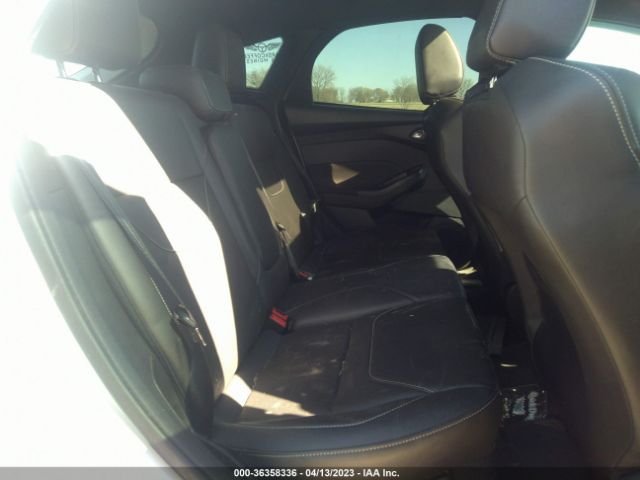 1FADP3L94JL239663 Ford FOCUS ST