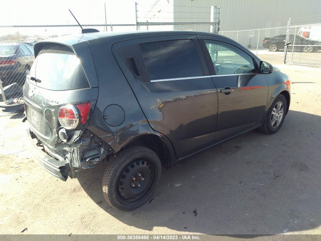 Chevrolet SONIC LT 2016 1G1JC6SH3G4111252 Image 6