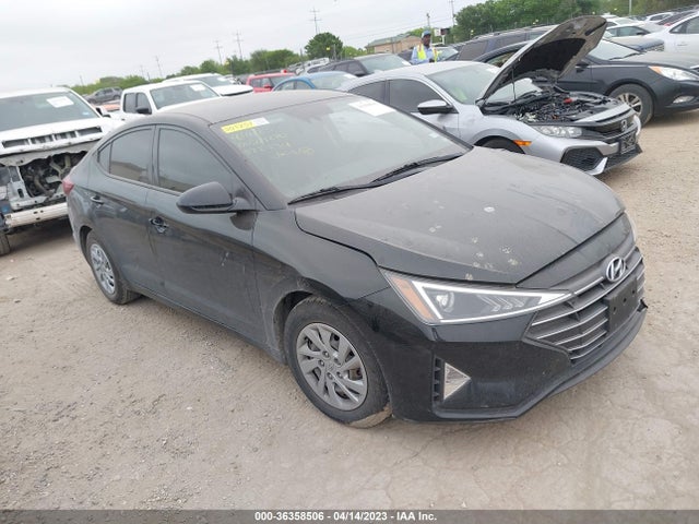 Hyundai ELANTRA SE 2020 5NPD74LFXLH522534 головне зображення