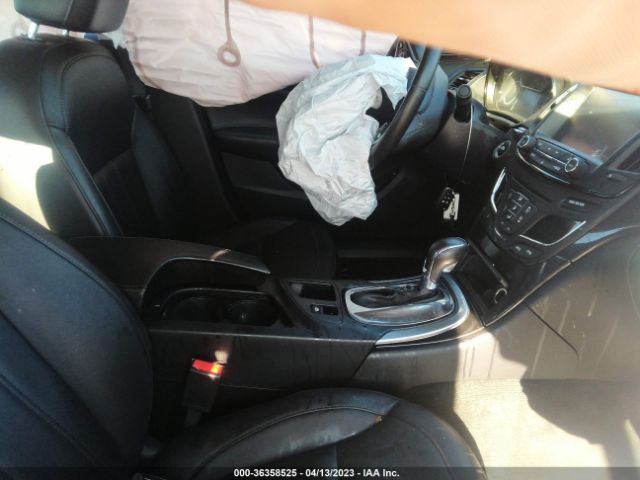 2G4GT5GX3G9201747 Buick Regal Premium Ii