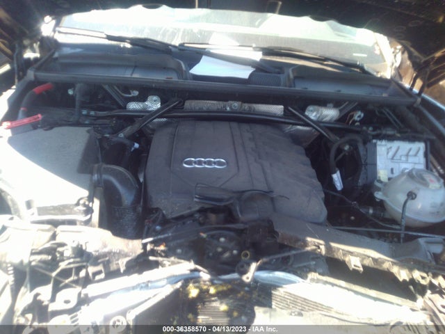 WA1BAAFY8M2089586 Audi Q5 Premium Plus