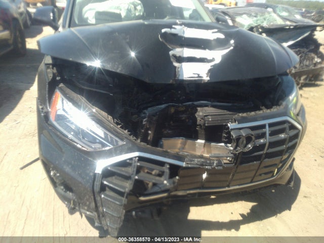WA1BAAFY8M2089586 Audi Q5 Premium Plus