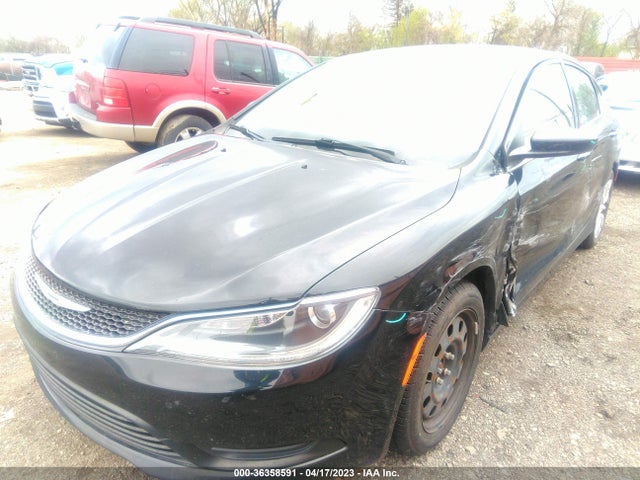 1C3CCCFB8FN618424 Chrysler 200 LX