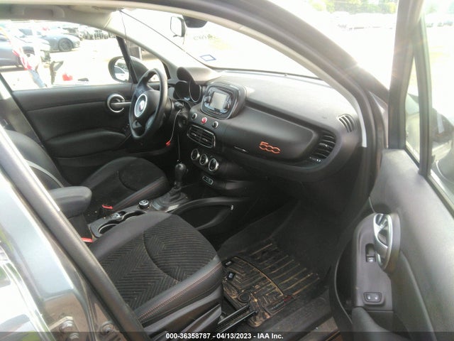 2017 Fiat 500X, VIN: ZFBCFXCB3HP631669