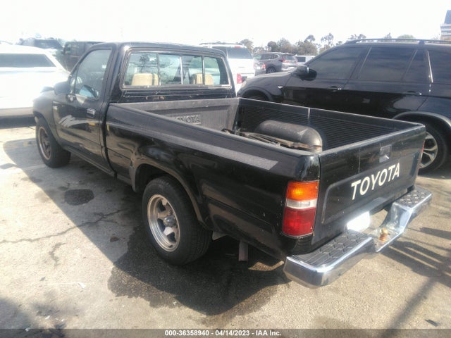 1993 TOYOTA PICKUP 1/2 TON SHORT WHLBSE DX VIN: 4TARN81P9PZ093492