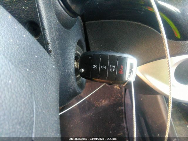 KNADM4A33G6647308 KIA RIO LX
